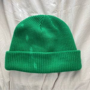 Green beanie